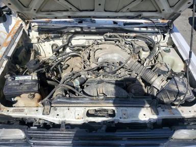 Vue de 1990 NISSAN D21 LONG BED, angle 11