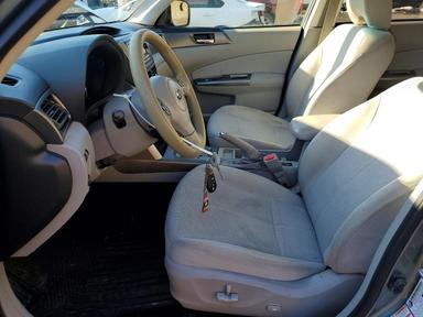 Vista de 2013 SUBARU FORESTER 2.5X PREMIUM, ángulo 7