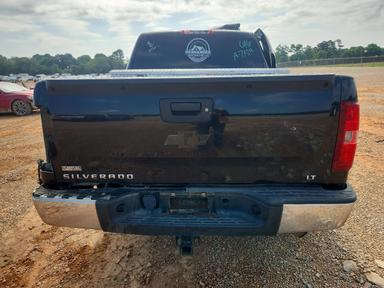 Vue de 2011 CHEVROLET SILVERADO K1500 LT, angle 6