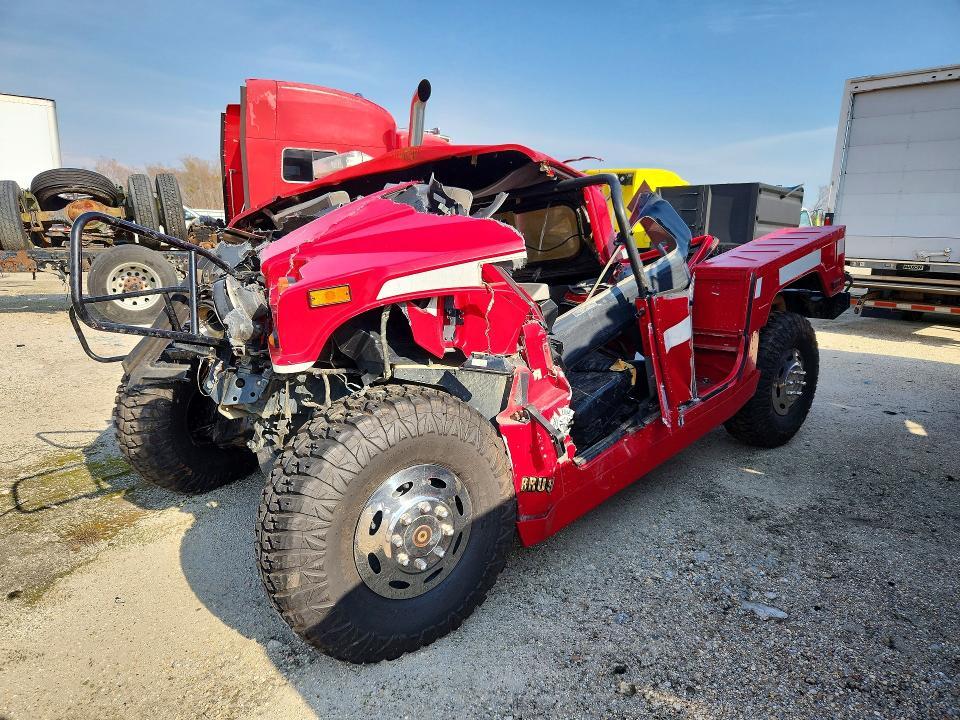2002 HUMMER H1 - BRUSH FIRE TRUCK