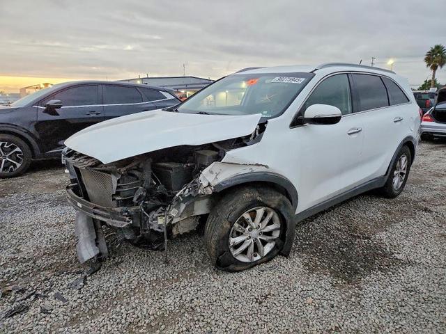 2017 KIA SORENTO LX  