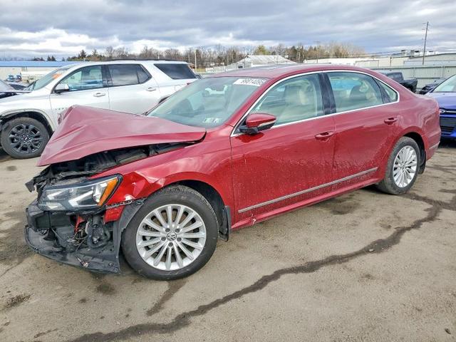 2016 VOLKSWAGEN PASSAT SE  