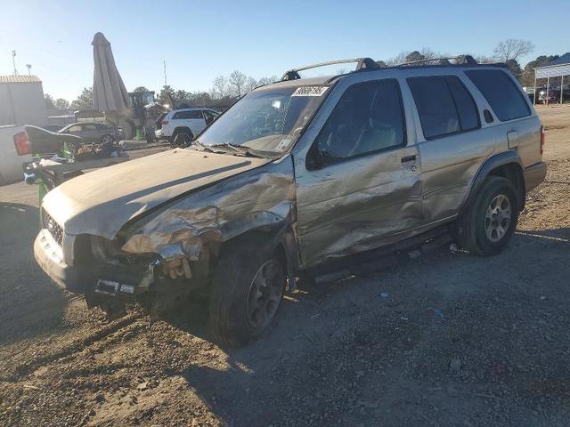 2001 NISSAN PATHFINDER LE  