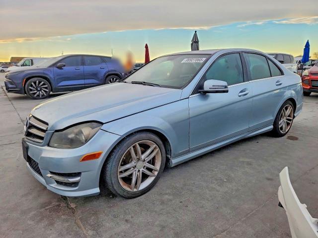 2013 MERCEDES-BENZ C 250  