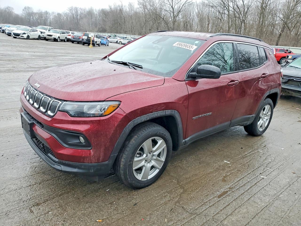 منظر 2022 JEEP COMPASS LATITUDE، زاوية 1