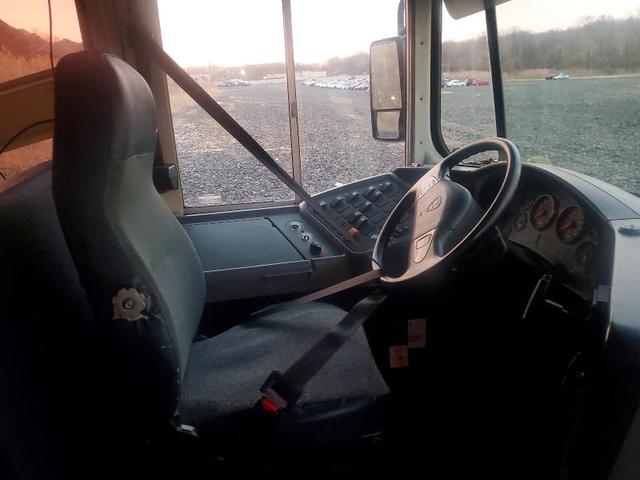 2010 IC BUS PB105 SCHOOL BUS