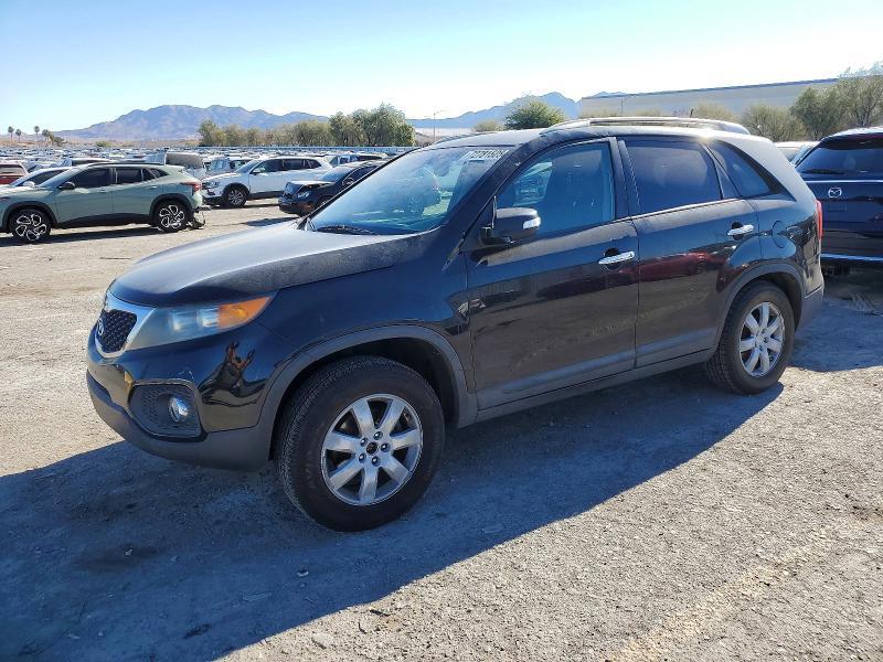 2011 KIA SORENTO BASE  