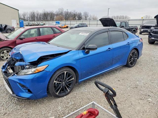 2018 TOYOTA CAMRY XSE  