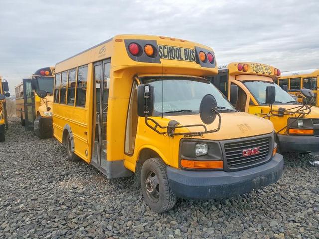 2009 GMC SAVANA SCHOOL BUS