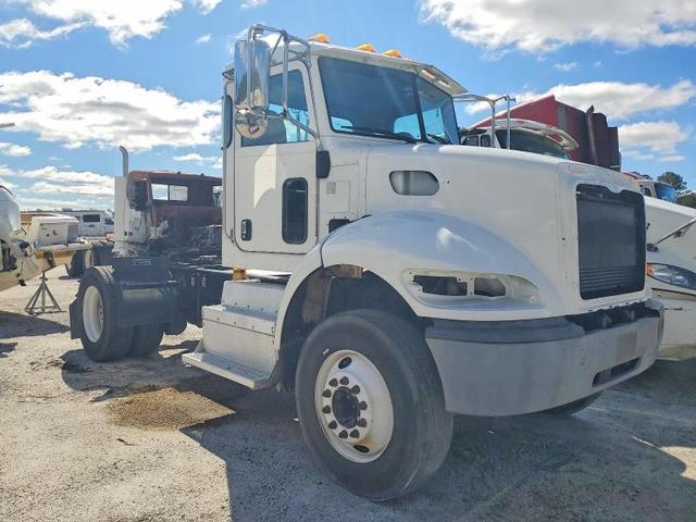 2016 PETERBILT 382 SEMI TRUCK