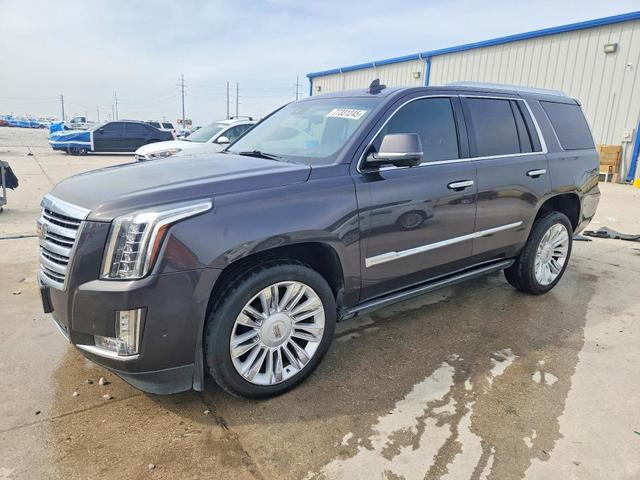 2017 CADILLAC ESCALADE PLATINUM  
