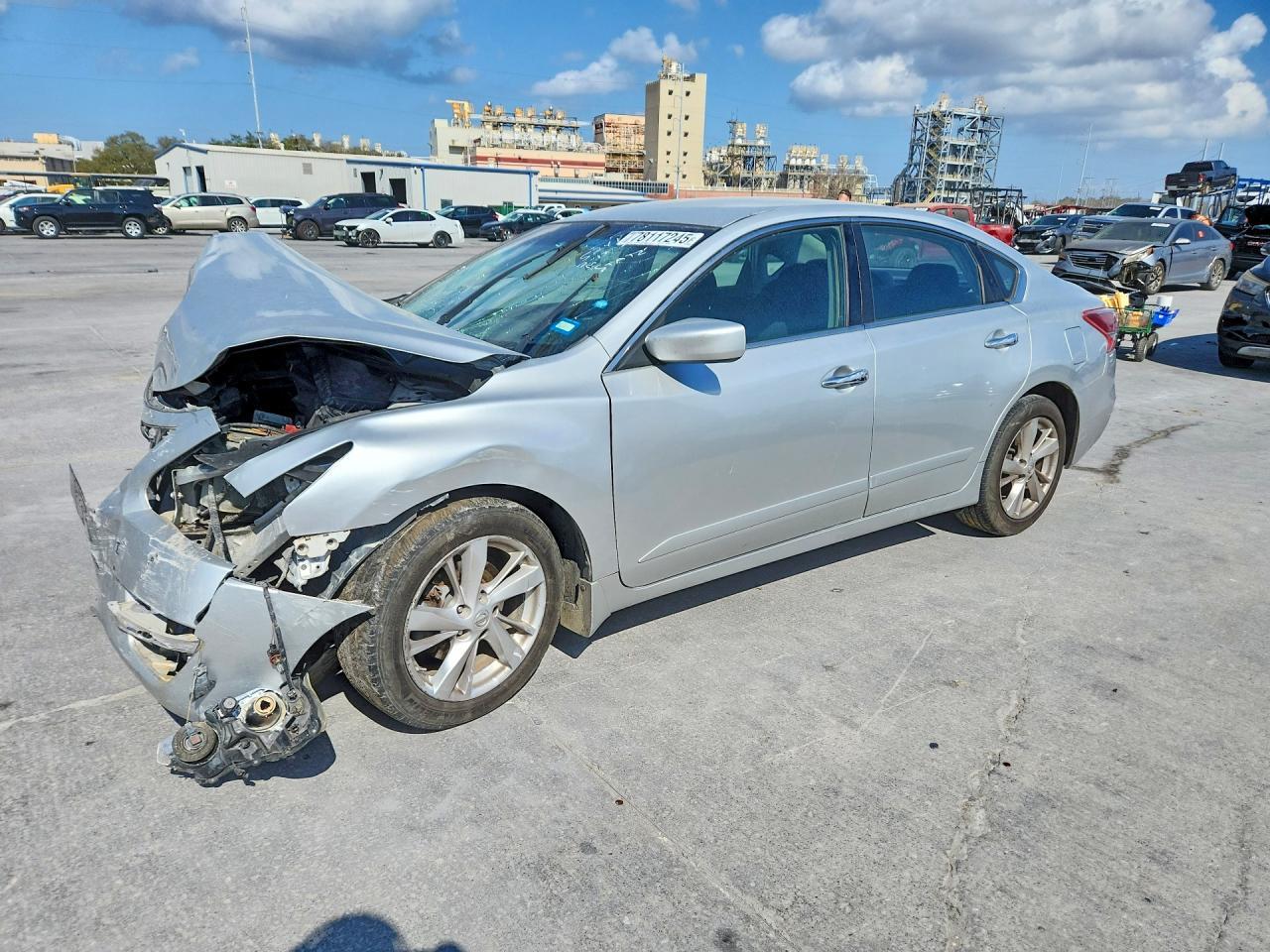 Vue de 2013 NISSAN ALTIMA 2.5, angle 1