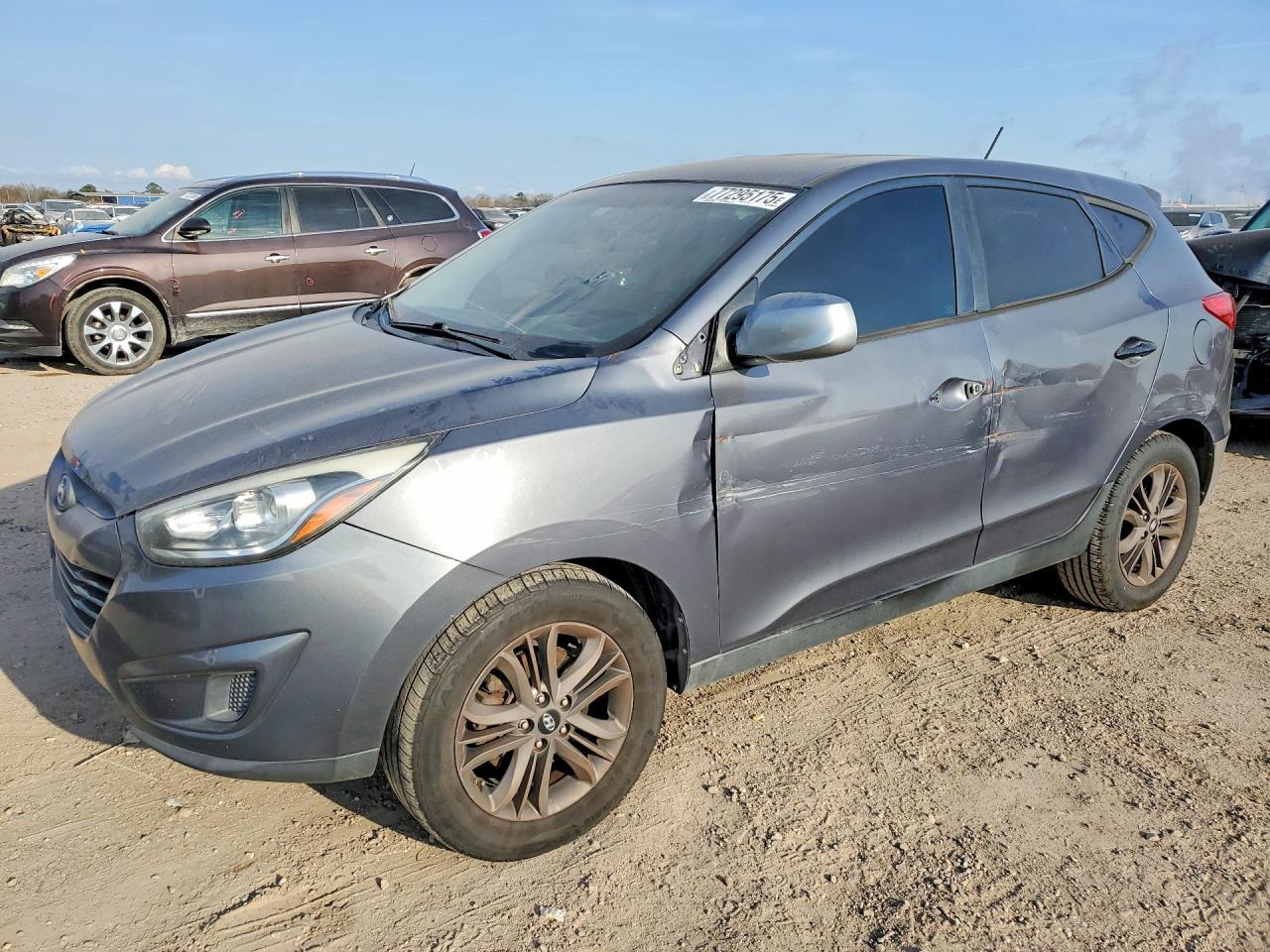 Вид 2015 HYUNDAI TUCSON GLS, угол 1