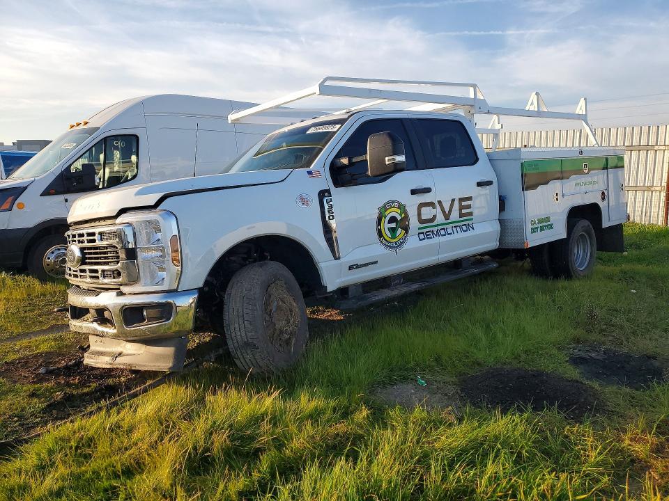 2025 FORD F350 SUPER DUTY  