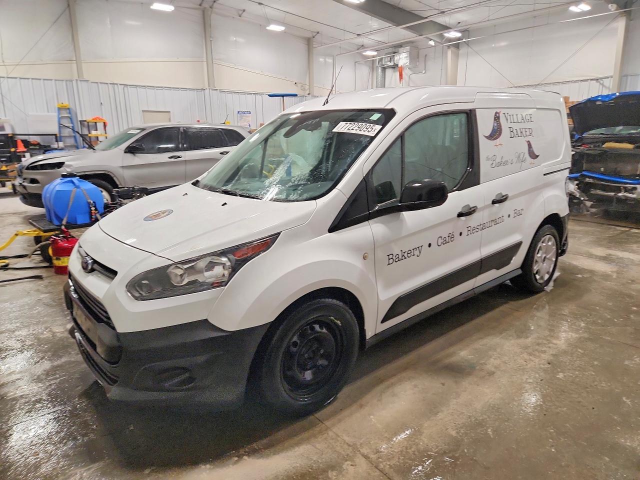 Vista de 2018 FORD TRANSIT CONNECT XL, ángulo 1