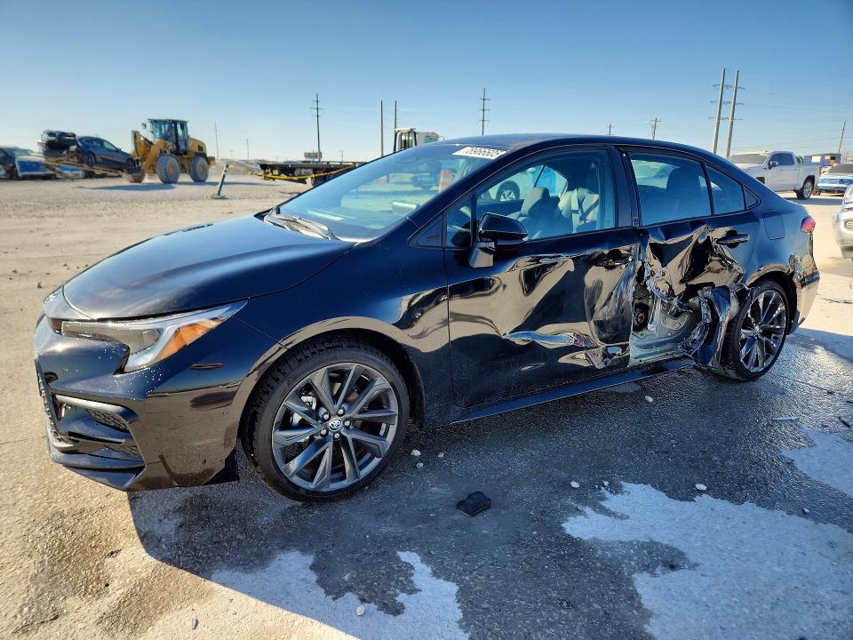 2026 TOYOTA COROLLA SE  