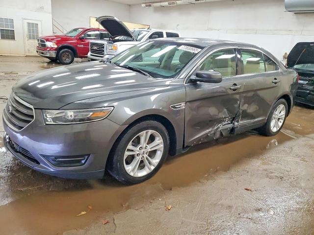 2019 FORD TAURUS SEL  