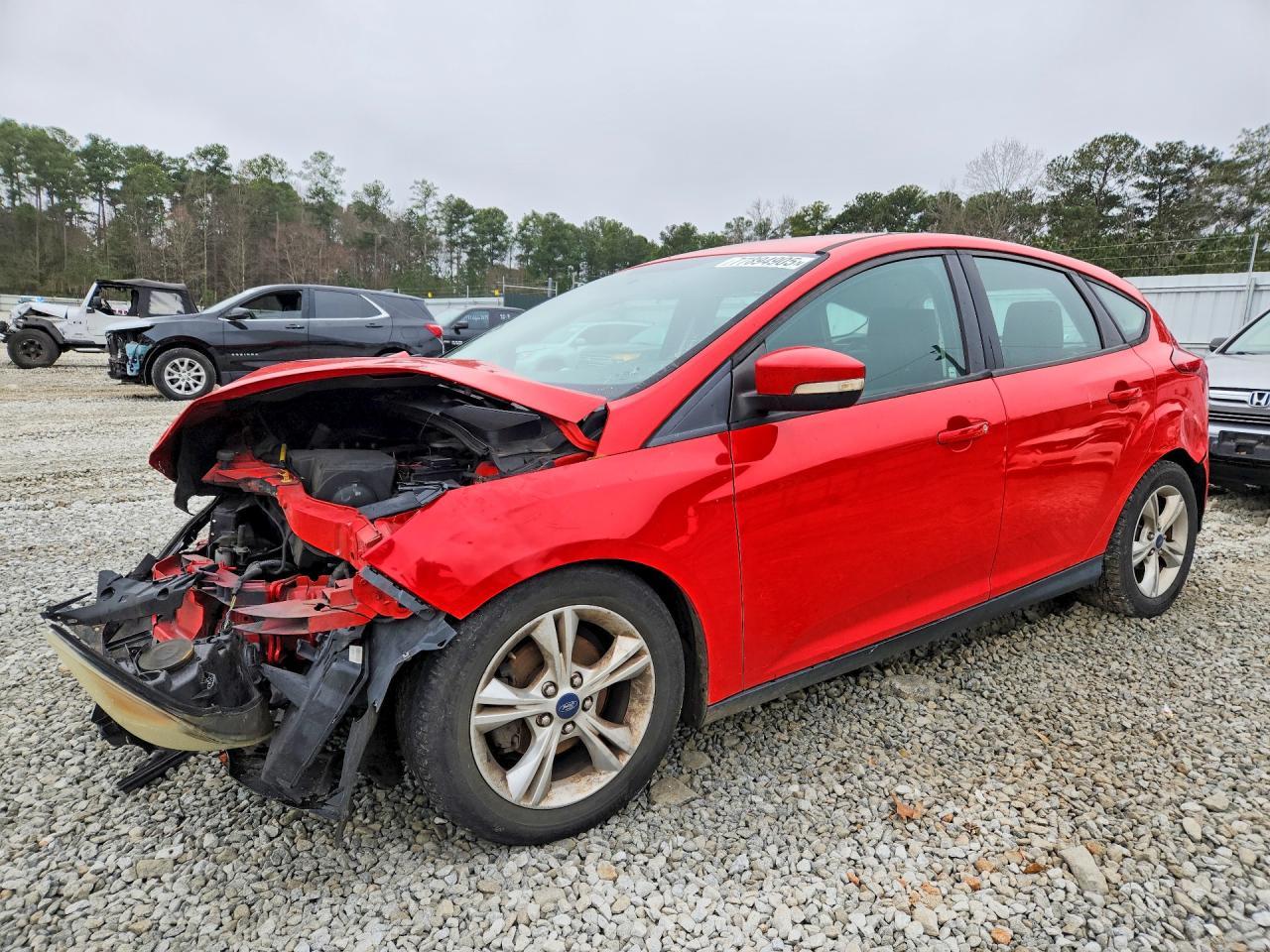 منظر 2014 FORD FOCUS SE، زاوية 1