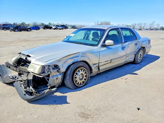 2003 MERCURY GRAND MARQUIS GS  