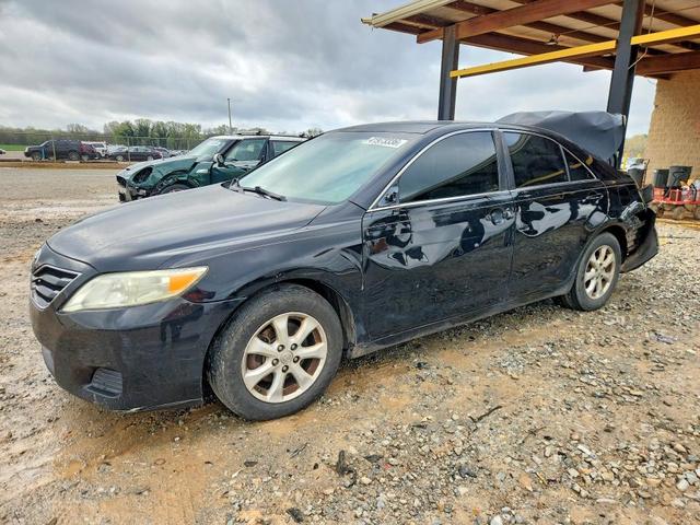 2011 TOYOTA CAMRY LE  
