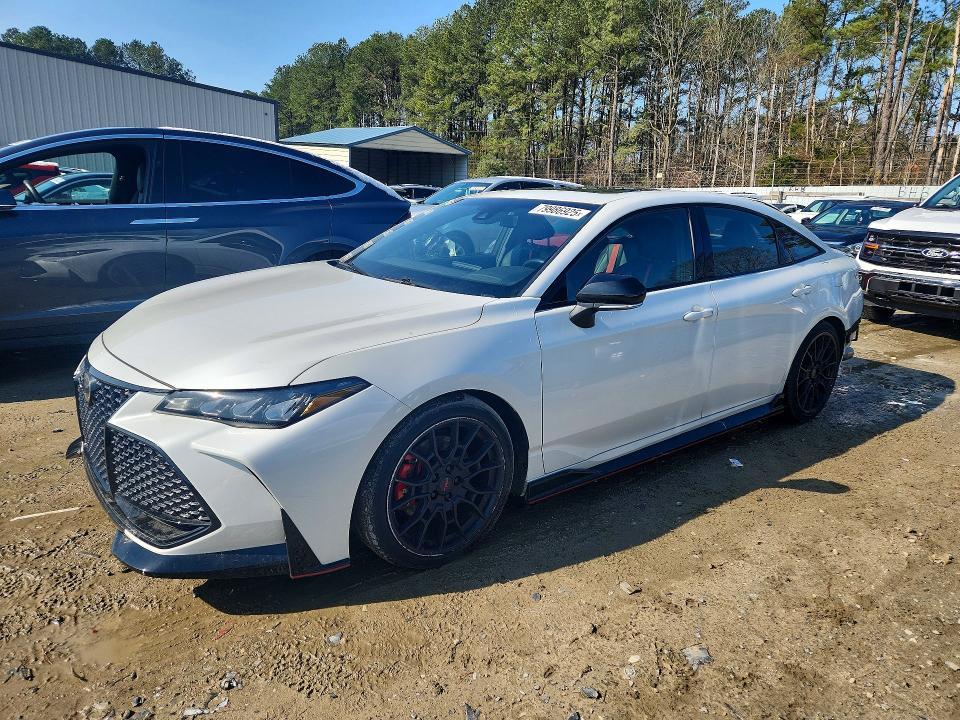 2020 TOYOTA AVALON TRD  