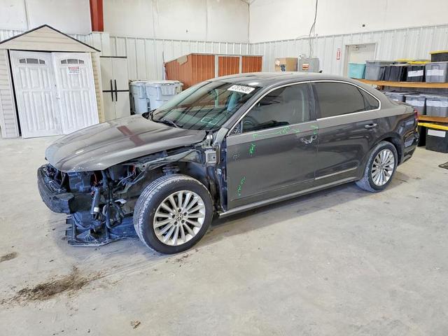 2017 VOLKSWAGEN PASSAT SE  