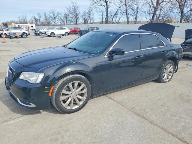 2018 CHRYSLER 300 TOURING  