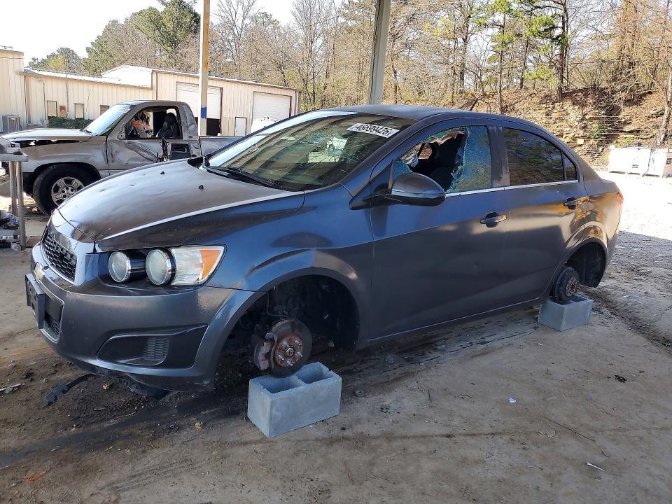 2013 CHEVROLET SONIC LT  