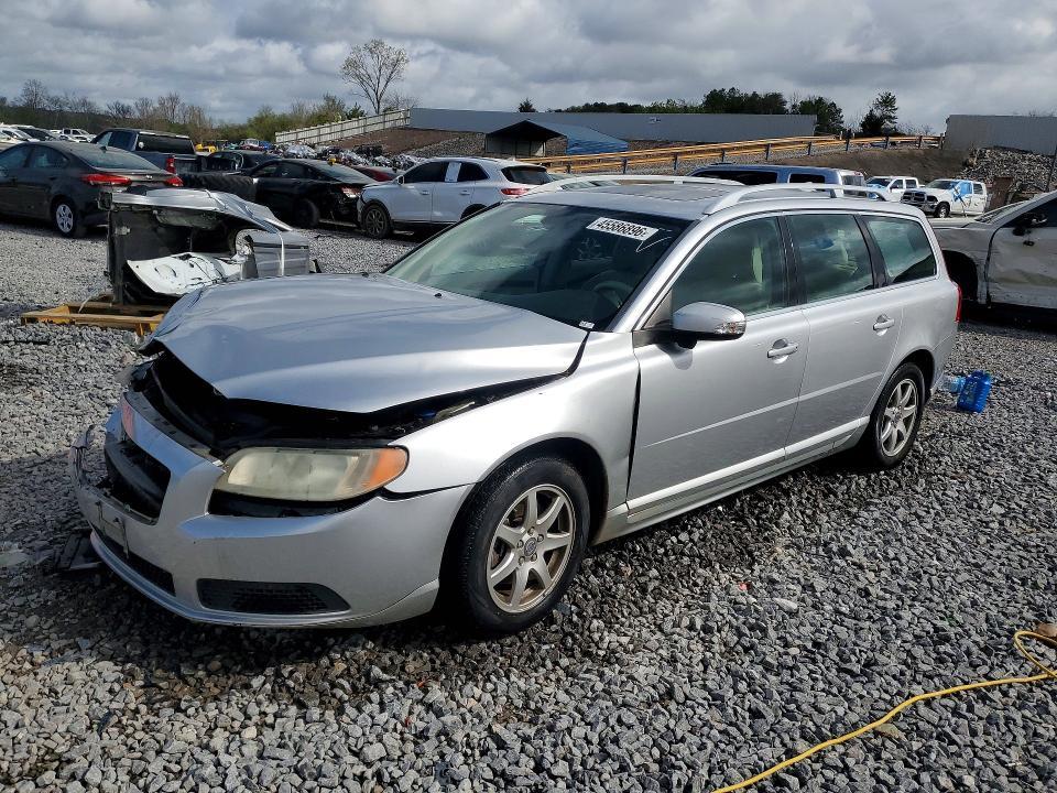 2008 VOLVO V70 32  