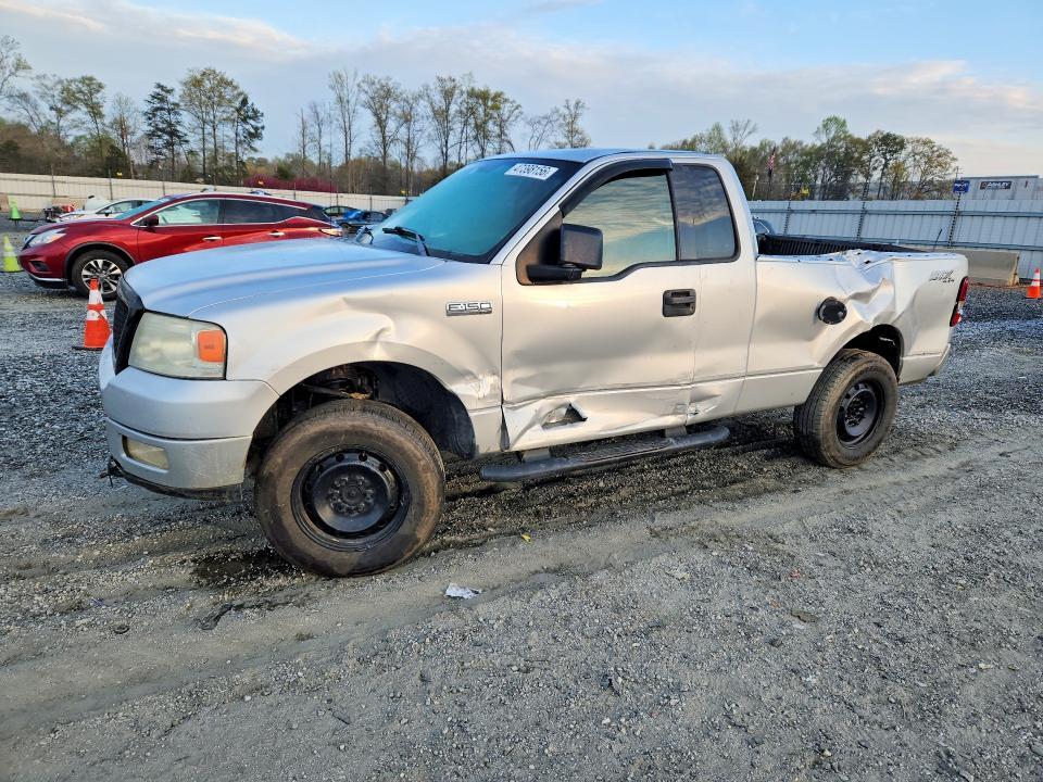2004 FORD F150   