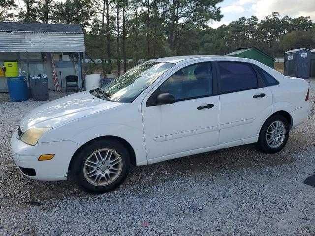 2005 FORD FOCUS ZX4  