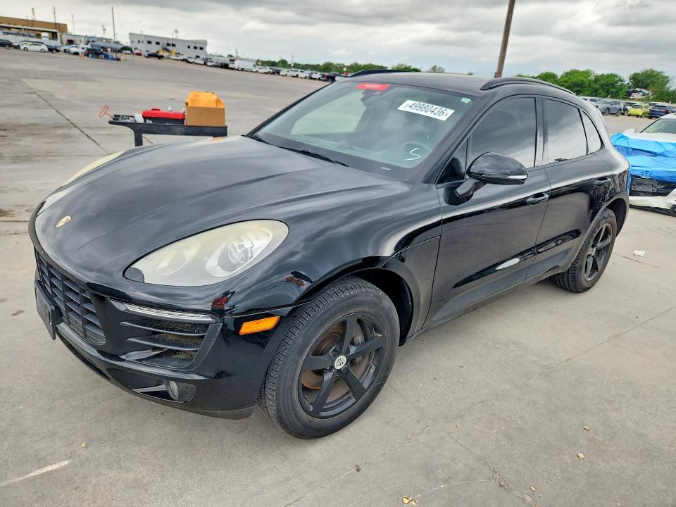 2017 PORSCHE MACAN   