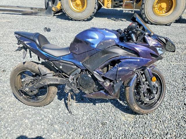 2025 KAWASAKI EX650 P