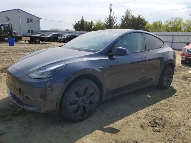 2025 TESLA MODEL Y   