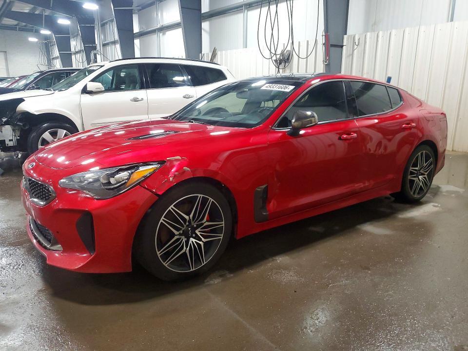 2018 KIA STINGER GT2  