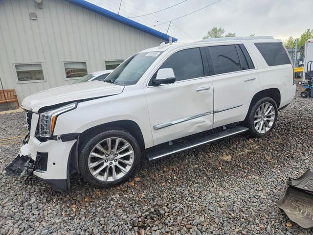 2017 CADILLAC ESCALADE PREMIUM LUXURY
