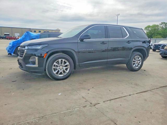 2022 CHEVROLET TRAVERSE LS  