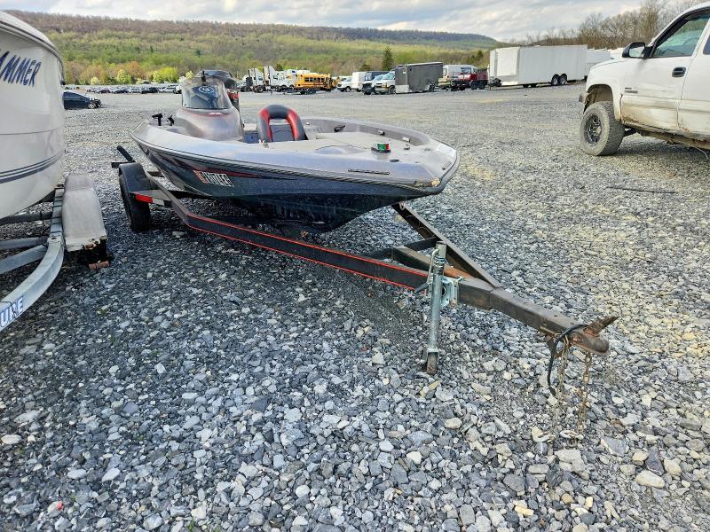 1998 NITRO BOAT