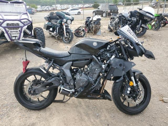 2025 YAMAHA YZFR7   