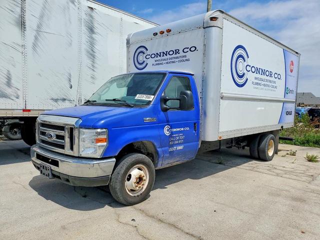 2016 FORD E450 BOX TRUCK