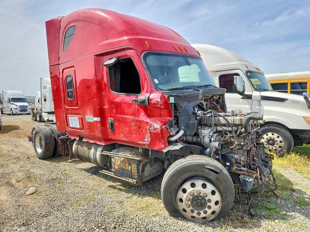 2019 FREIGHTLINER CASCADIA 126 SEMI TRUCK