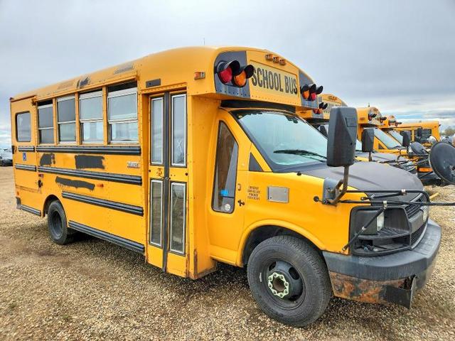 2010 THOMAS MINOTOUR G4500 - SCHOOL BUS