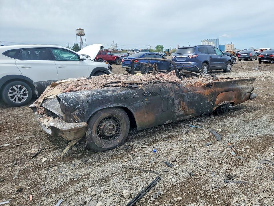 1957 FORD THUNDERBIRD   
