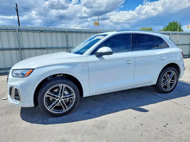2021 AUDI Q5 E PRESTIGE  
