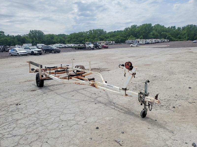 1978 BOAT TRAILER