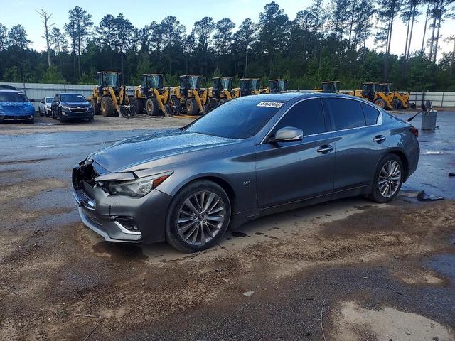 2019 INFINITI Q50 30T LUXE  
