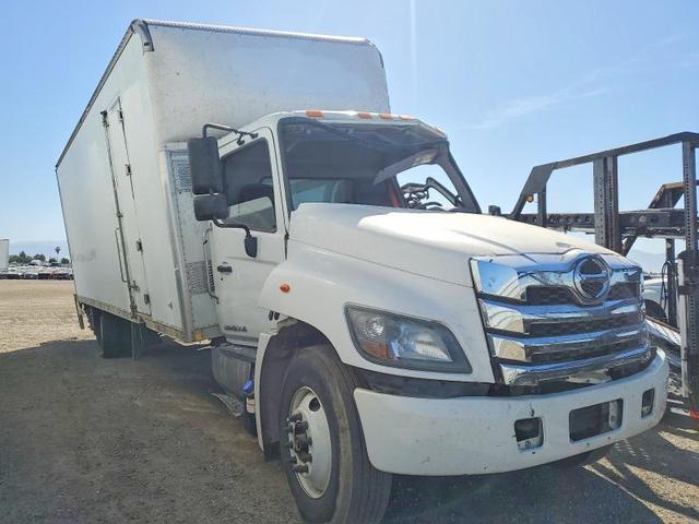 2021 HINO L6 BOX TRUCK