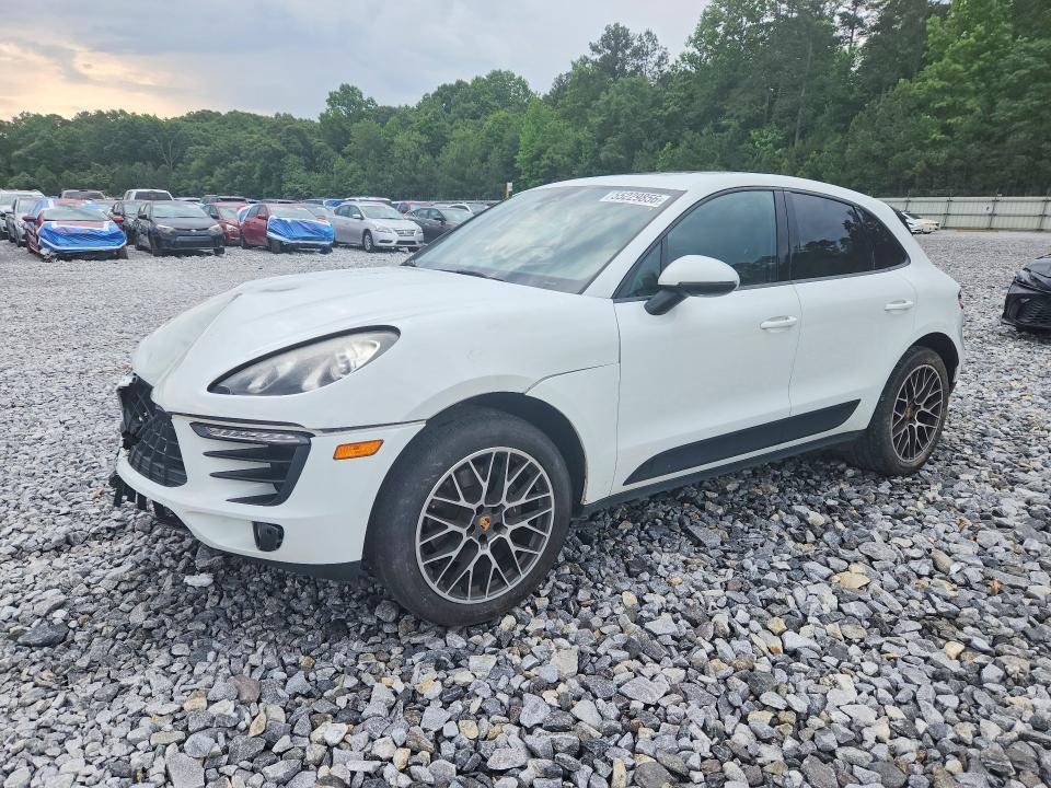 2018 PORSCHE MACAN   