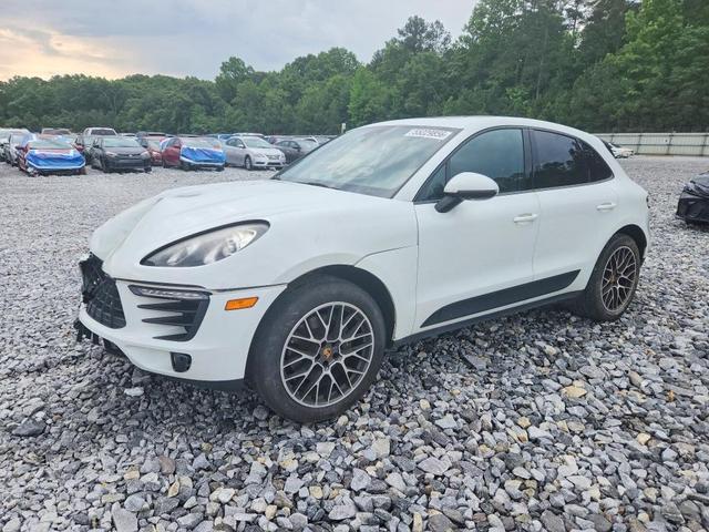 2018 PORSCHE MACAN   