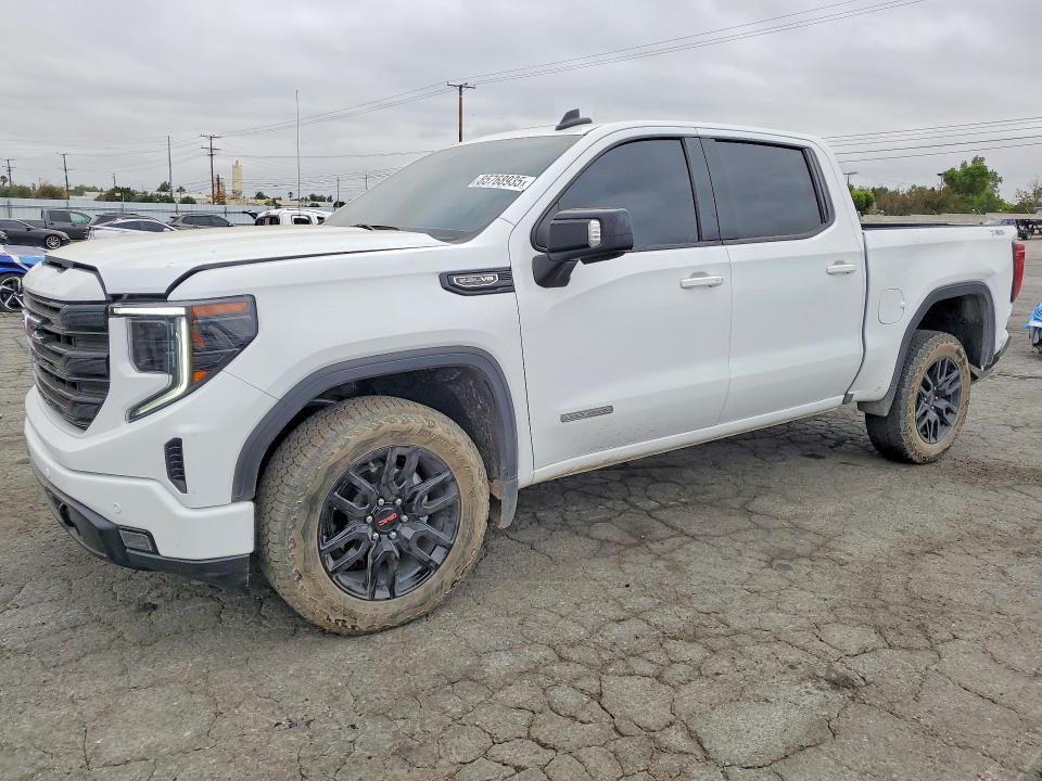 2025 GMC SIERRA K1500 ELEVATION  